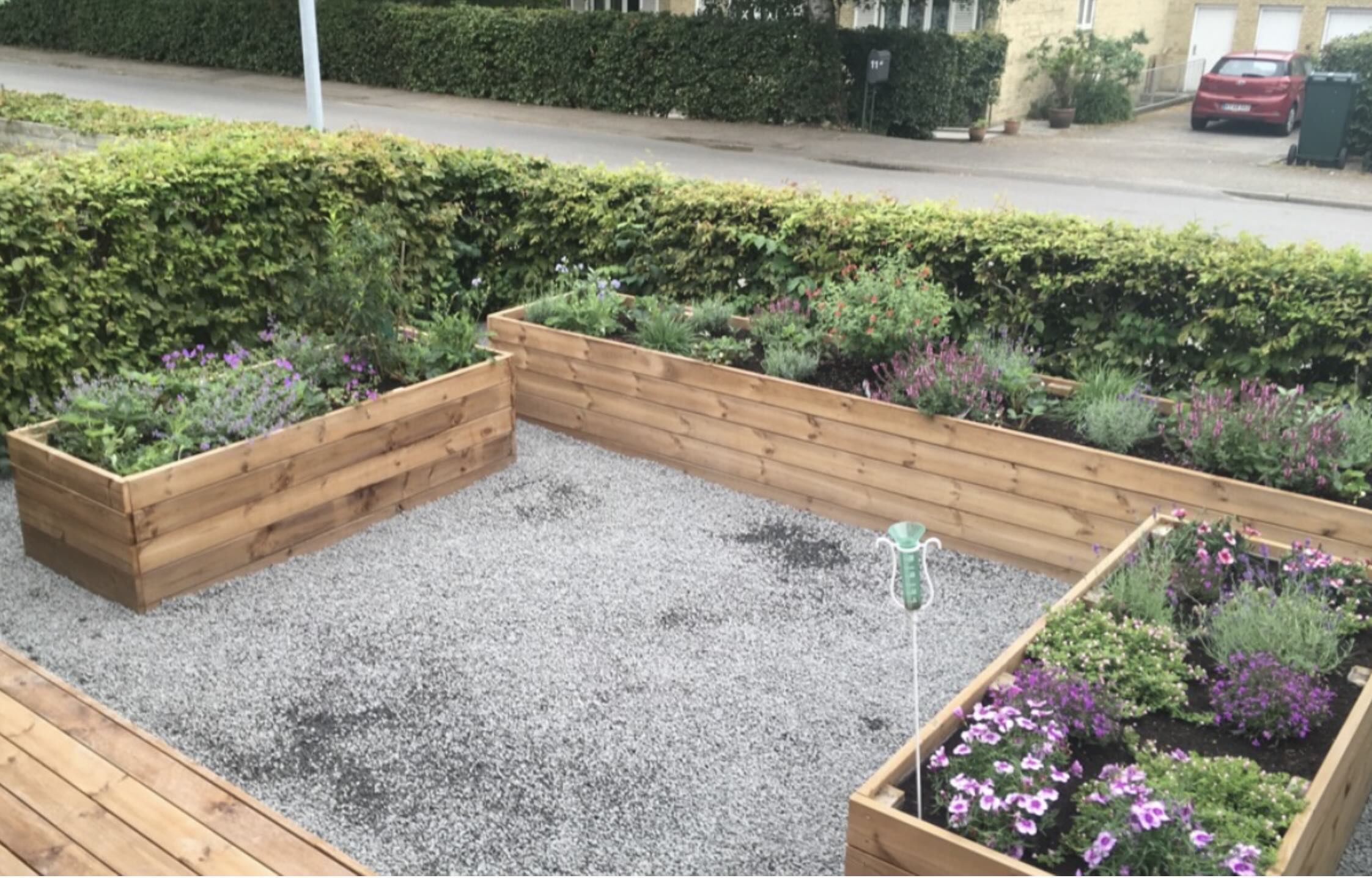 Blomsterkasser bygget i træ